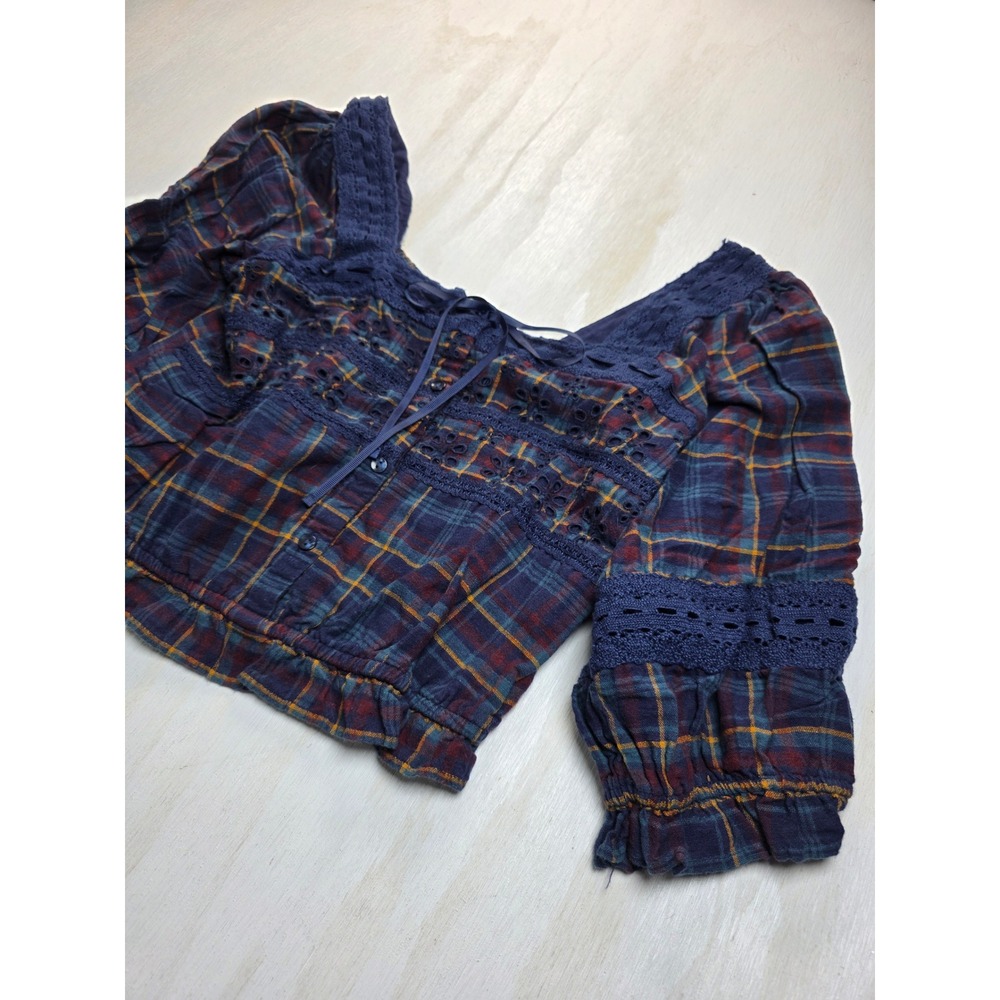 American Eagle Plaid Eyelet Lace Crop Top Navy Blue Boho Cottagecore M